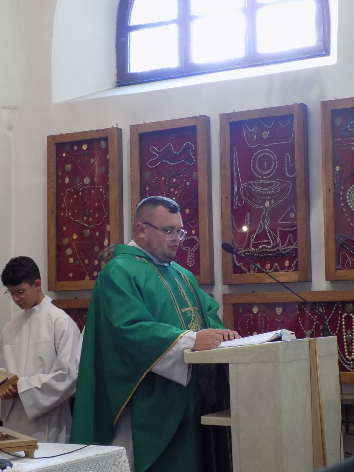 Zdjęcie Rozp roku 2025-2026 (07)8f75b502-dcb6-4323-9f6c-a8eeb6357442.JPG w galerii Uroczyste rozpoczęcie roku szkolnego 2025/2026